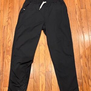 Vuori Men's Black Joggers with White Drawstring XL